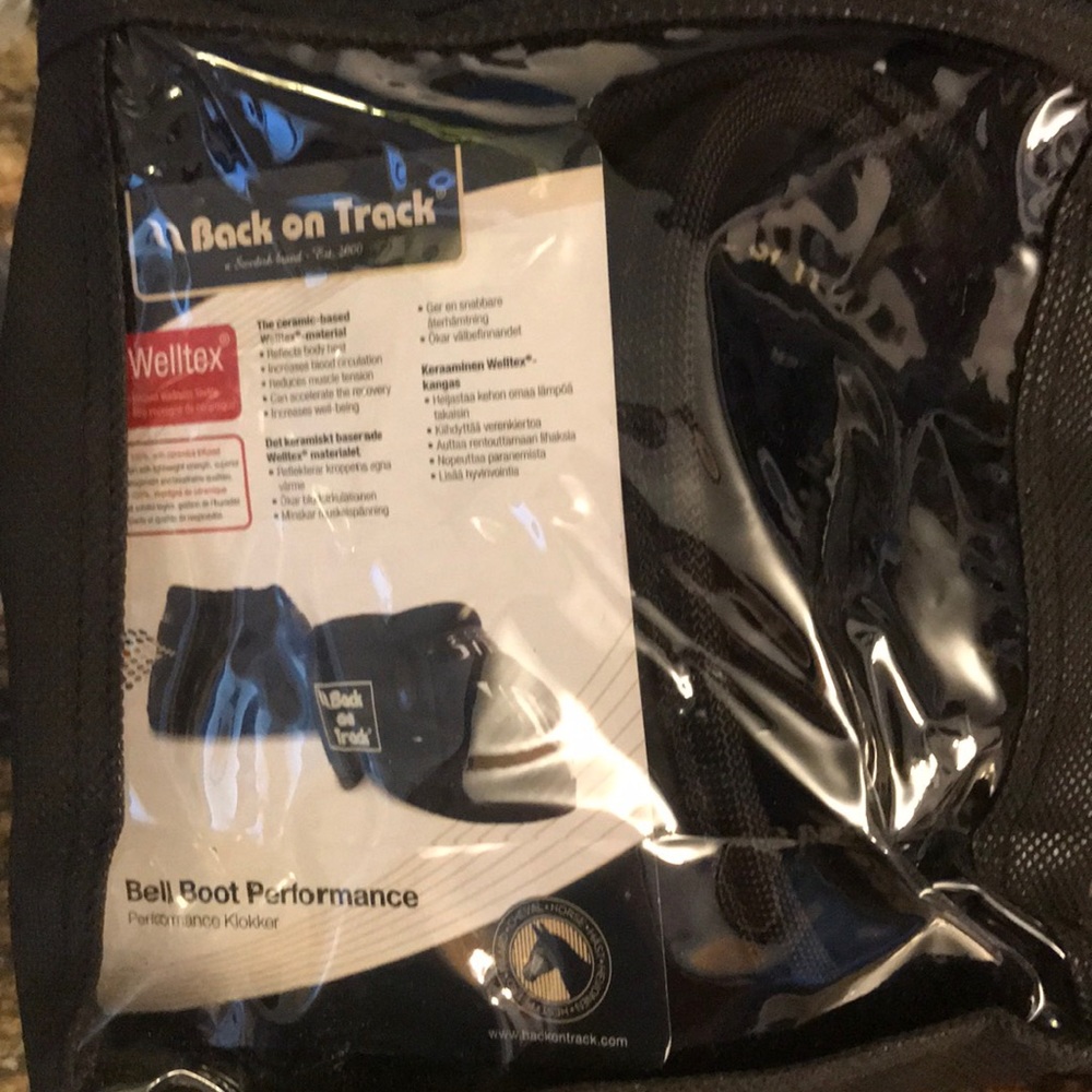 BRAND NEW Back On Track Bell Boots!